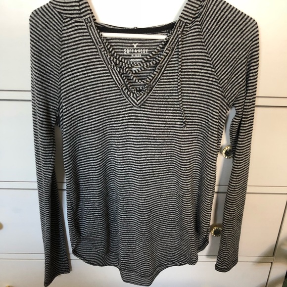 Long sleeve striped tee - Picture 2 of 3